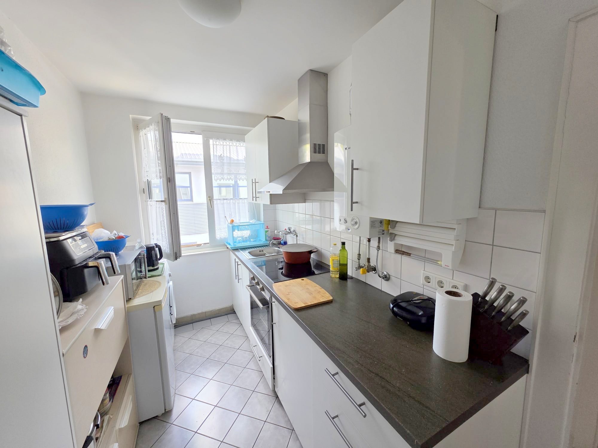 Kompakt + gemütlich: 2 Zimmerwohnung inkl. Einbauküche – zentral in Sachsenhausen