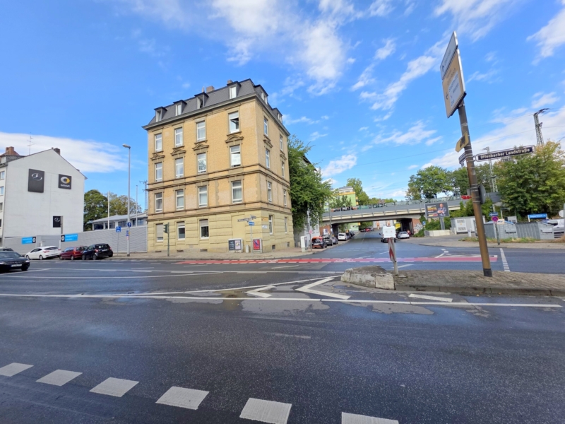 Gemütliche große 1 Zimmer Altbauwohnung mit Wohnküche – zentral in Sachsenhausen