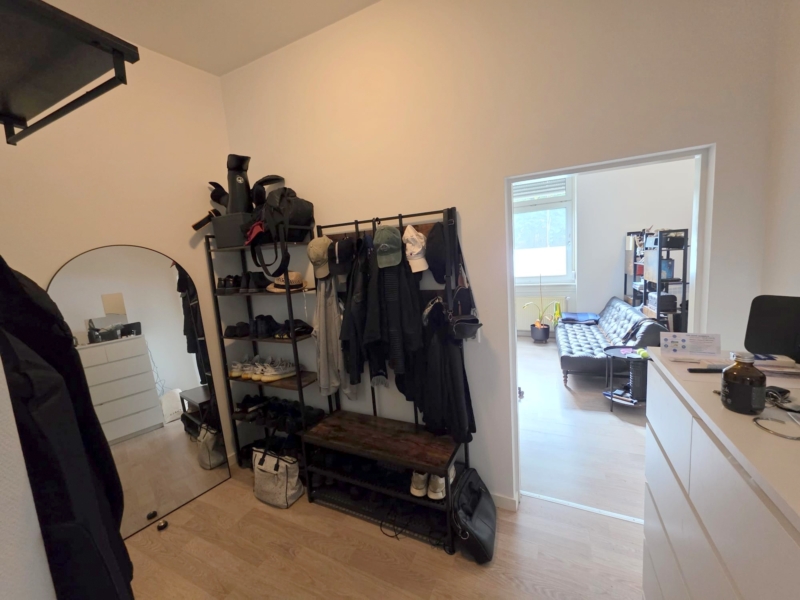 Gemütliche große 1 Zimmer Altbauwohnung mit Wohnküche – zentral in Sachsenhausen