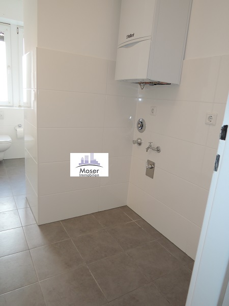 Großzügige 2 Zimmerwohnung mit Wohnküche und  Balkon – zentral Nähe Uniklinik Niederrad