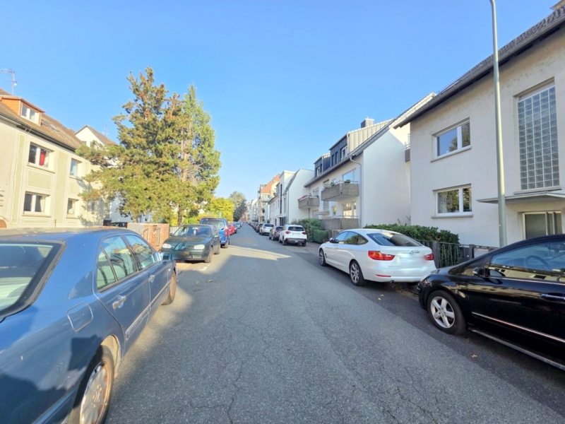 Neu Renoviert! Gemütliche 1 Zimmer Wohnung mit separater Küche inkl. Einbauküche – ruhig und zentral in Rödelheim